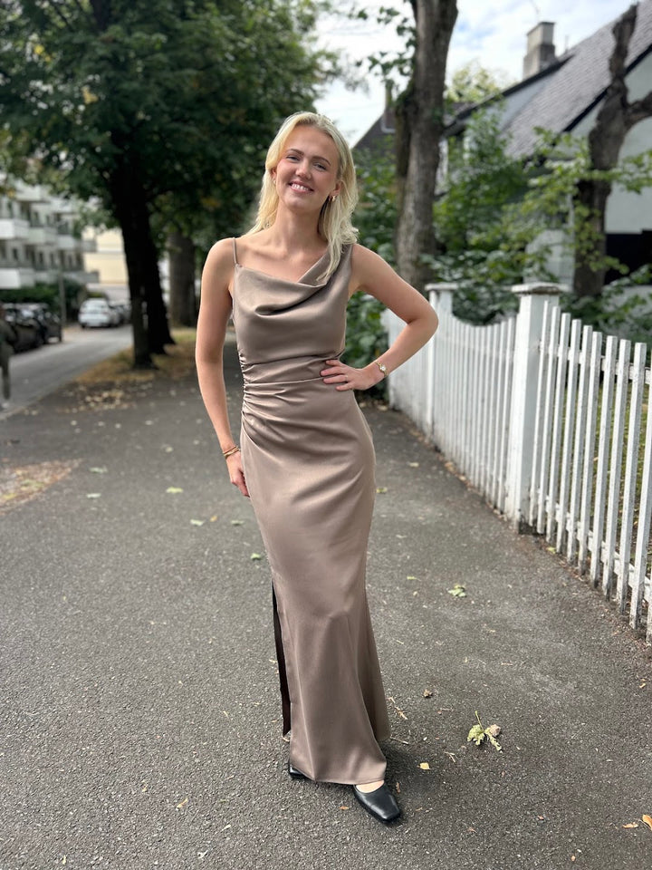 Almeria Dress