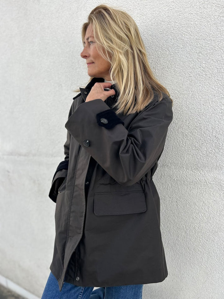 wilma waxed jacket delicioso