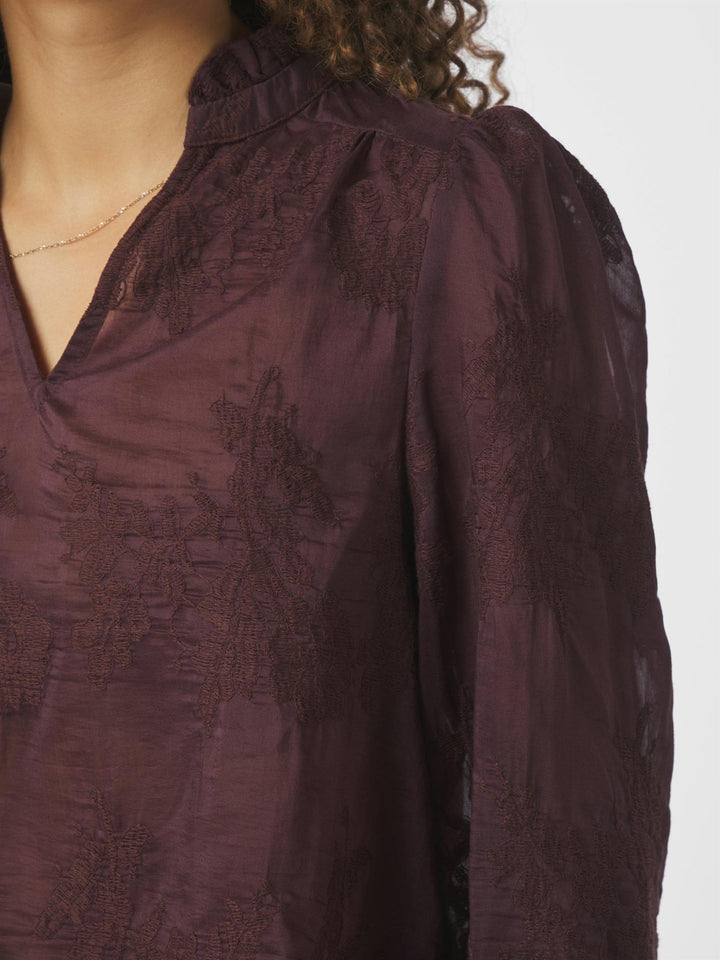 Amara Big Embroidery Blouse