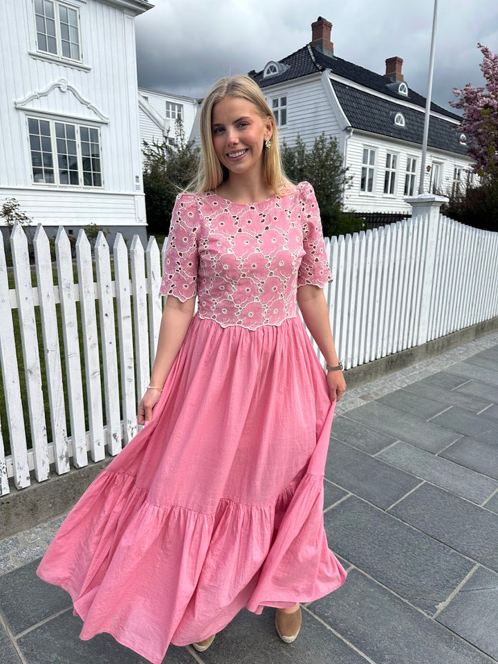 Broderie Anglaise Maxi Dress