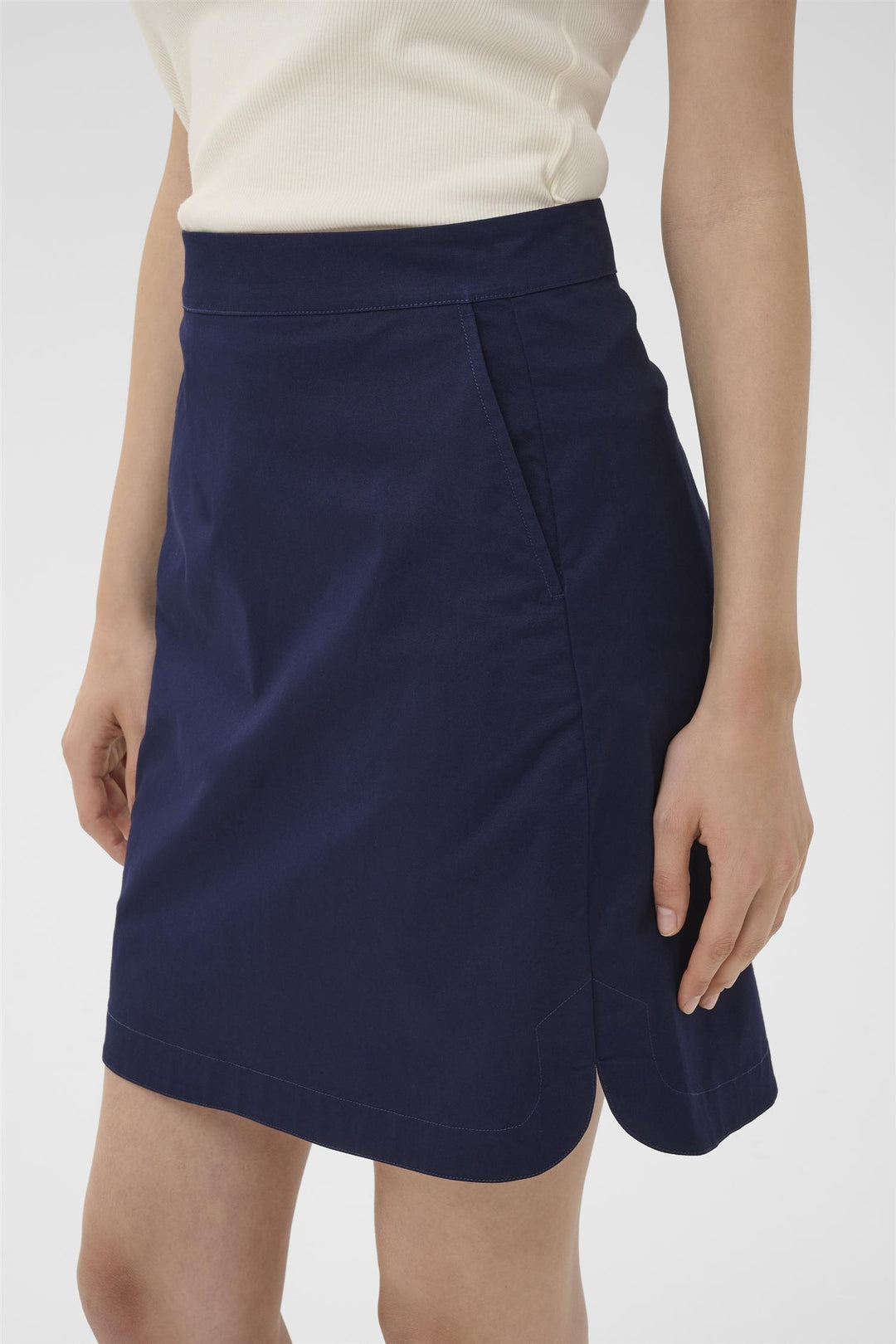 Elvia Skirt