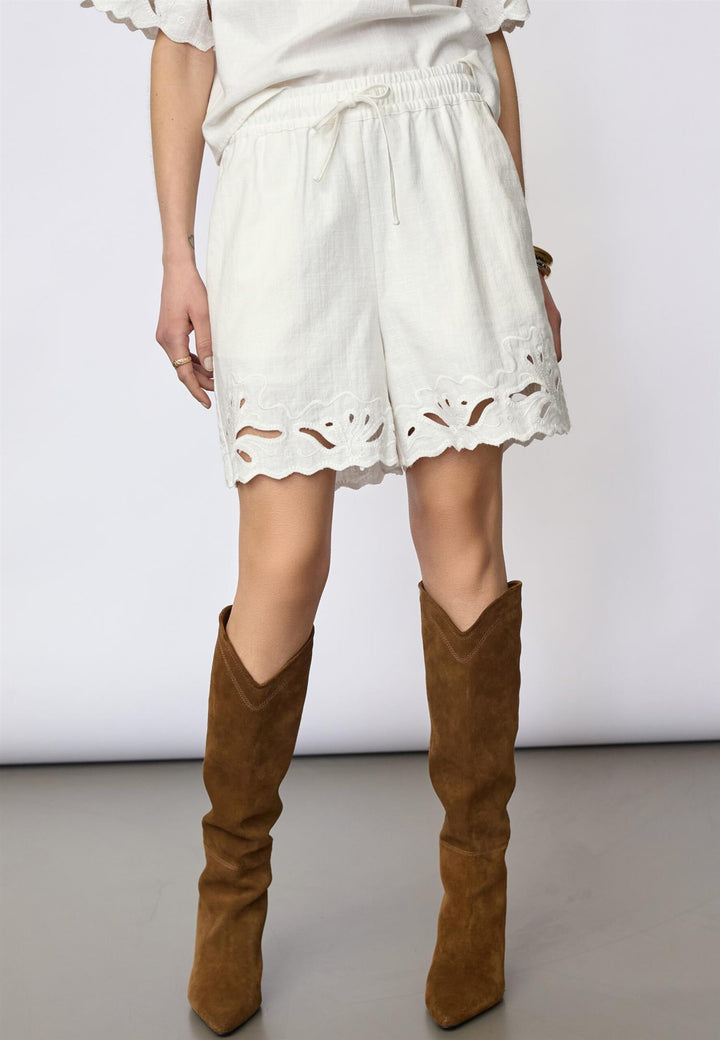 Lila Linen Emb Shorts