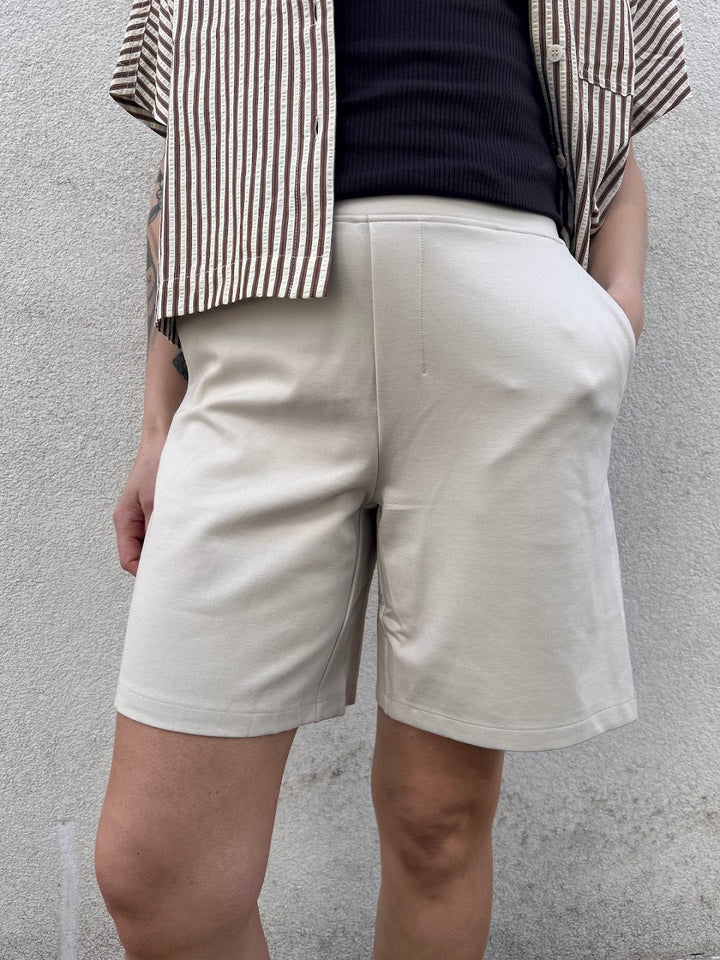Ponte Shorts Beige