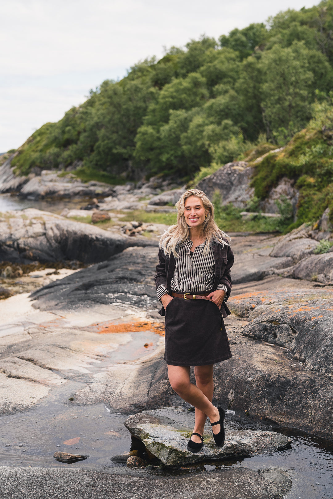Ella skirt black coffee