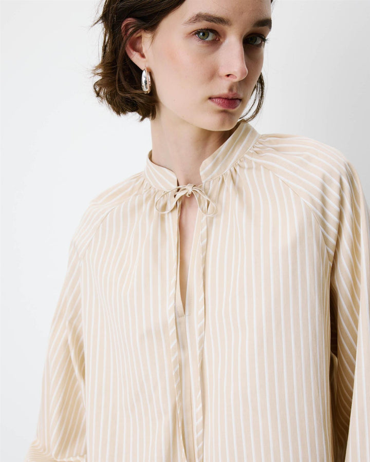 Albane Mandarin collar blouse