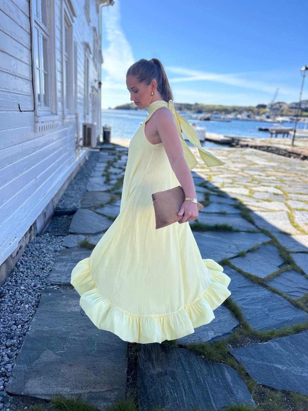 Sabrina Halterneck Ruffled