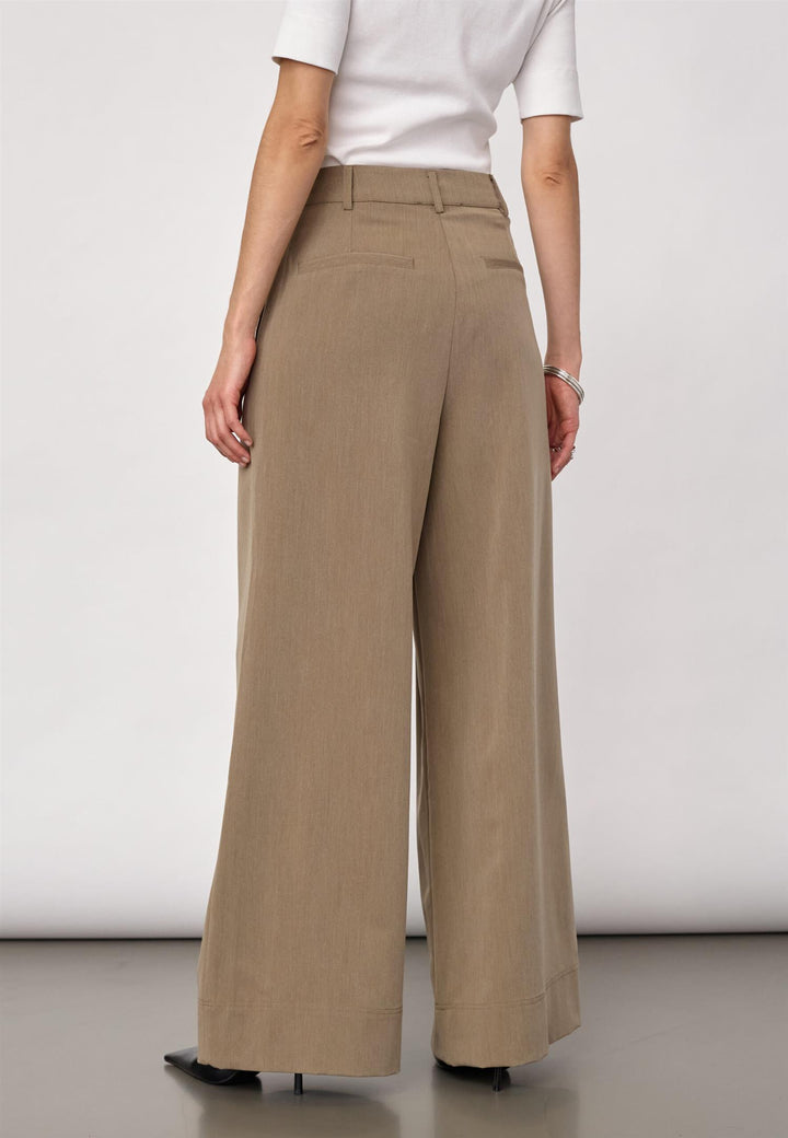 Melva pleat pant faded khaki