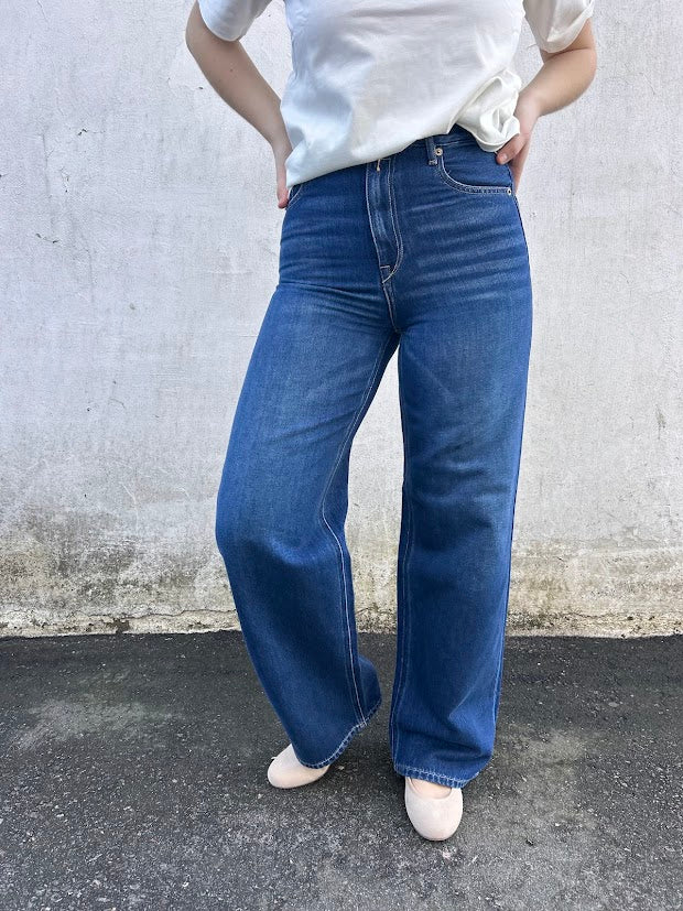 Cary jeans