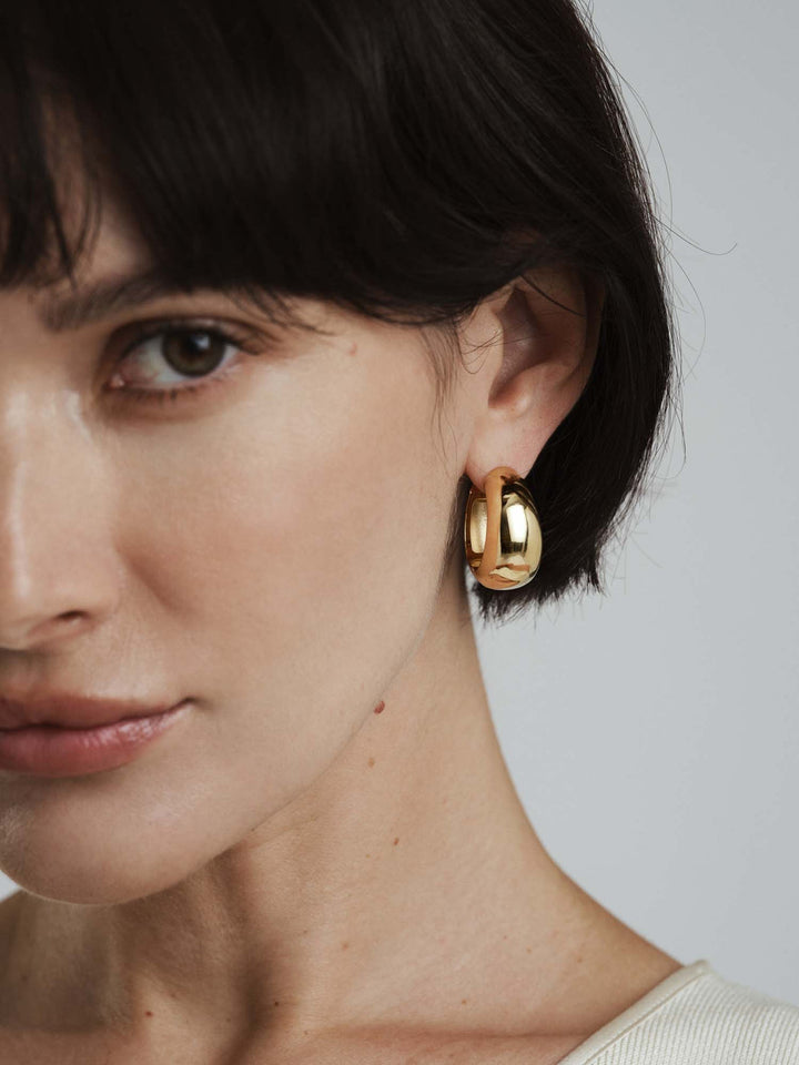 Aura bold hoops
