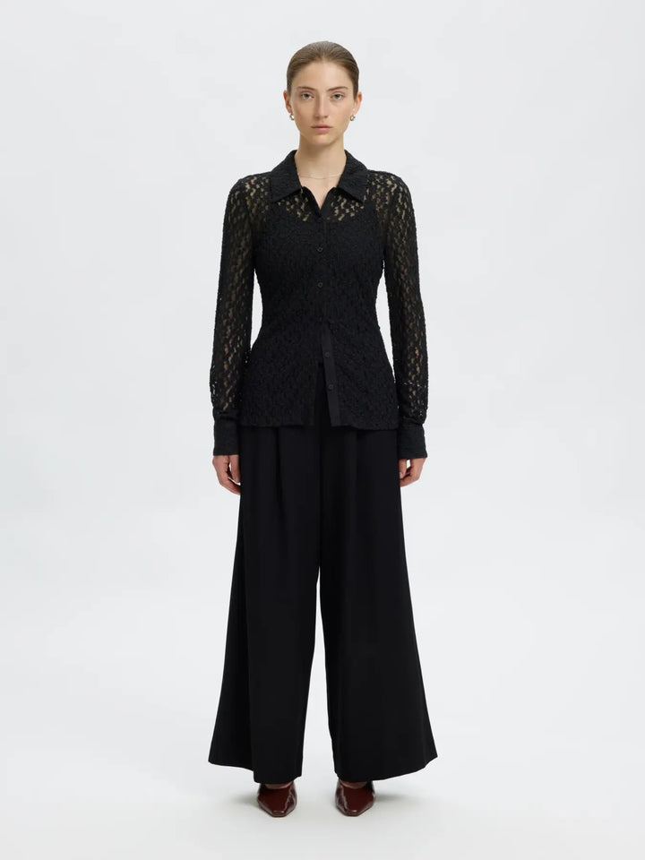 Vika shirt black