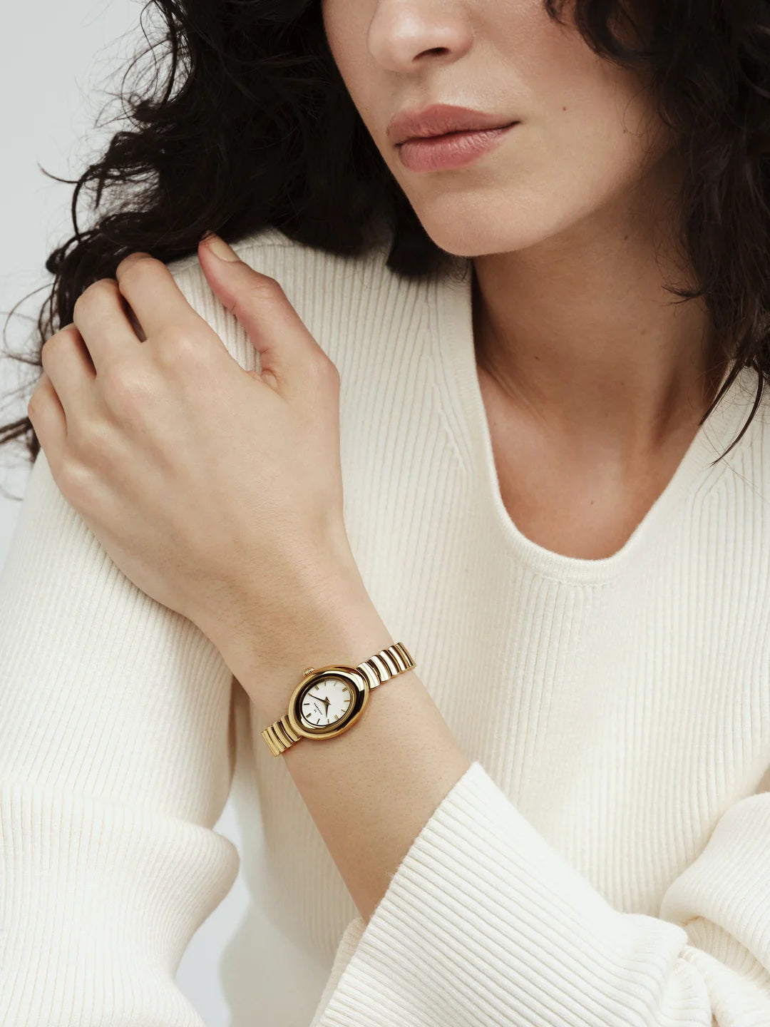 Belle Oval Gold Watch