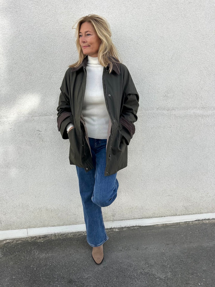 wilma waxed jacket grape leaf