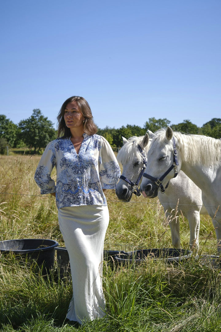 Roselle Artist Paisley Blouse