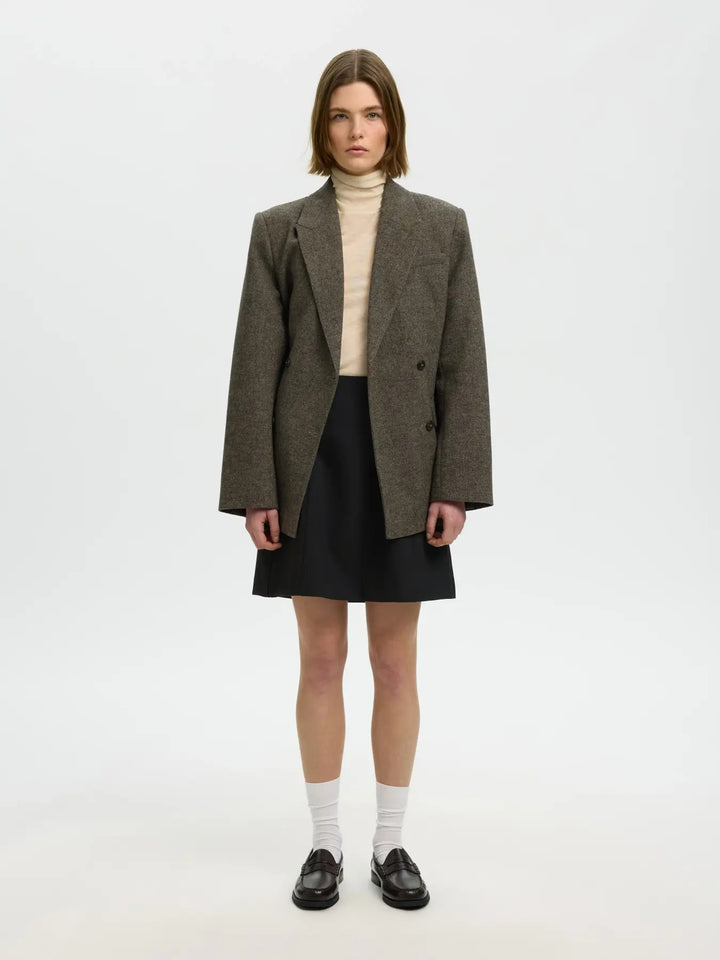 rita short skirt black