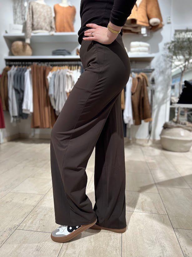 Asana Relaxed Straight Pant