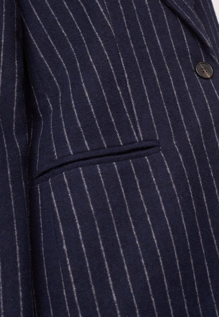 Naida pin power blazer