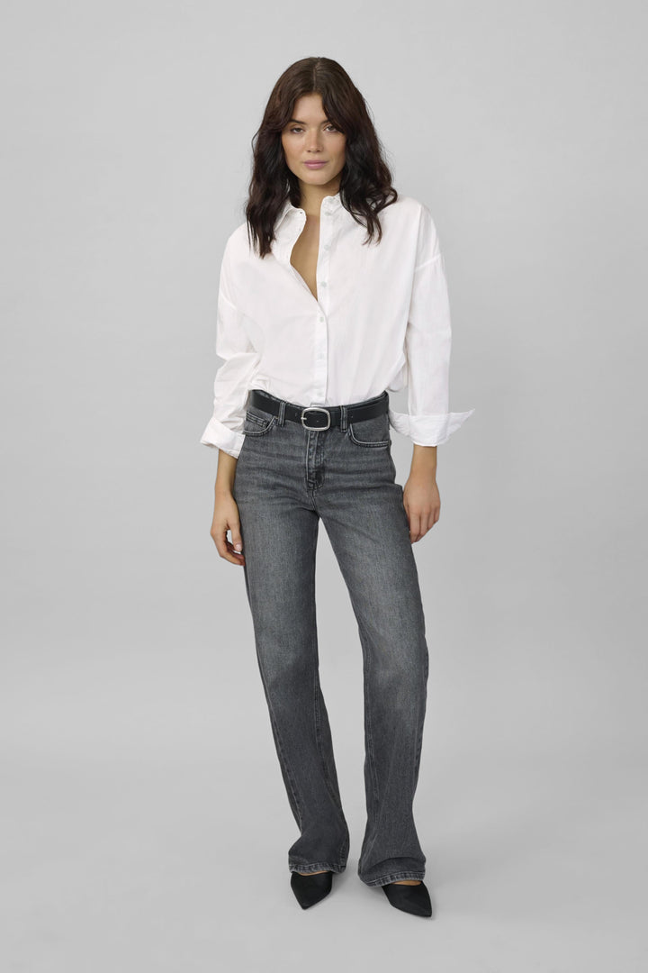 the boxy shirt bright white