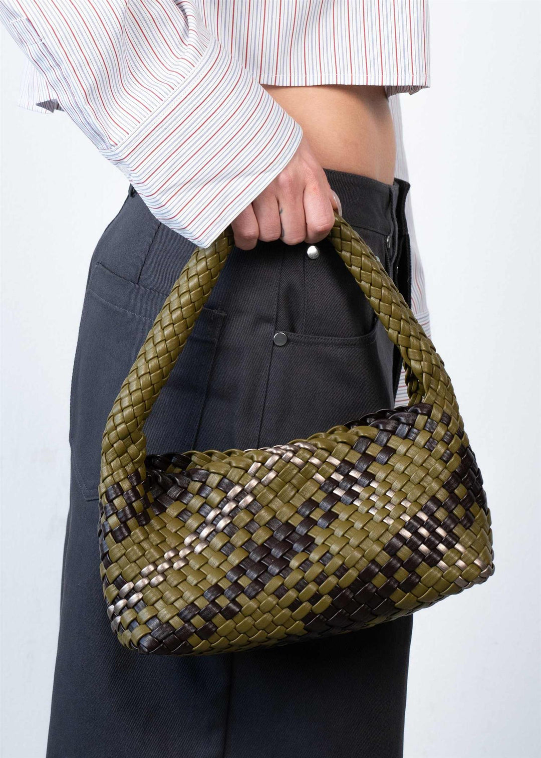 Woven mini bag pouch