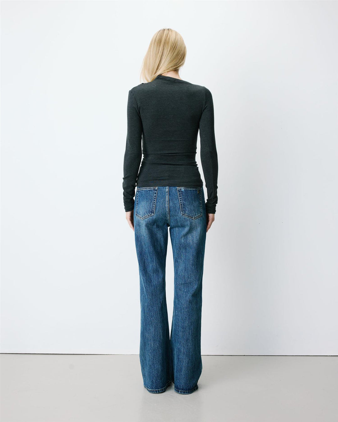 Aurygny Long sleeve asymmetric draped top