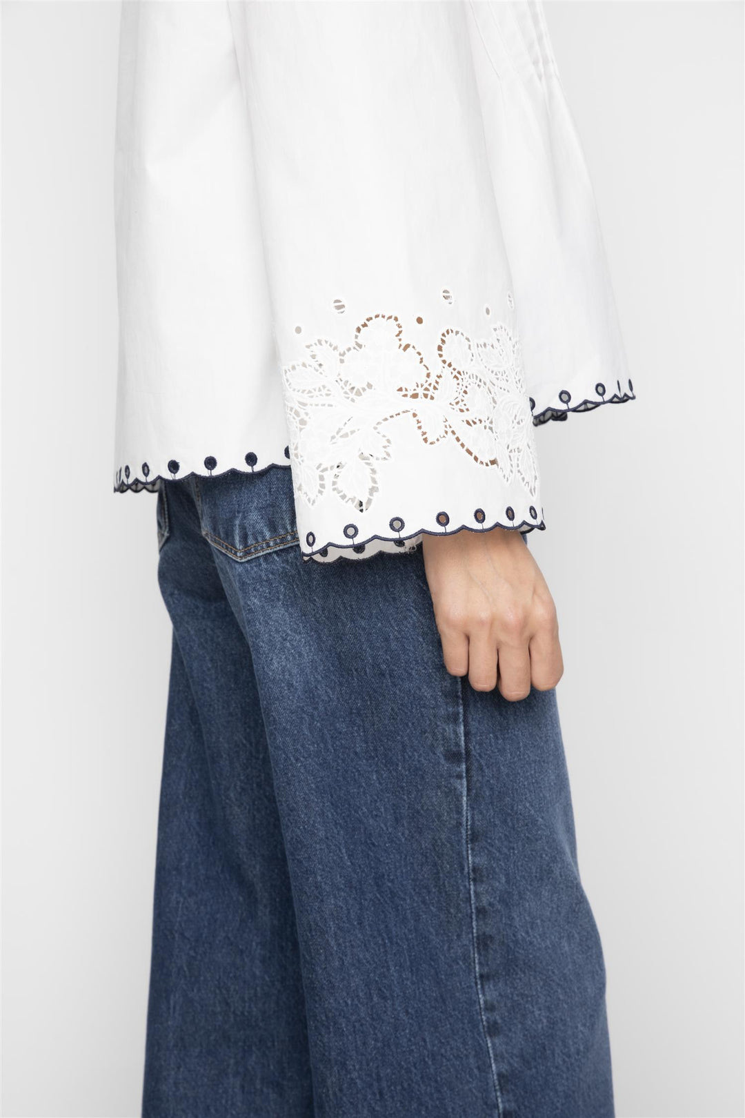 Lynn Blouse