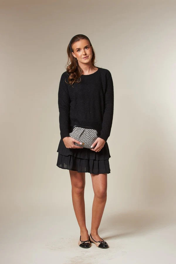 Jacquard Clutch Black Combo