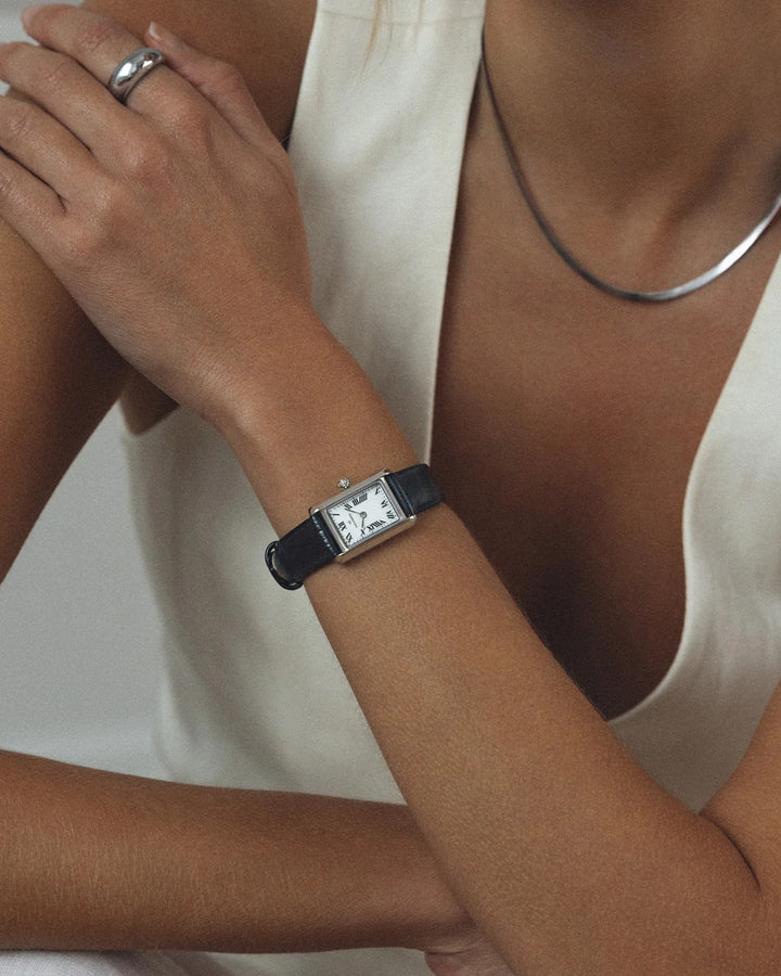 Timeless Black Leather 19x28 mm