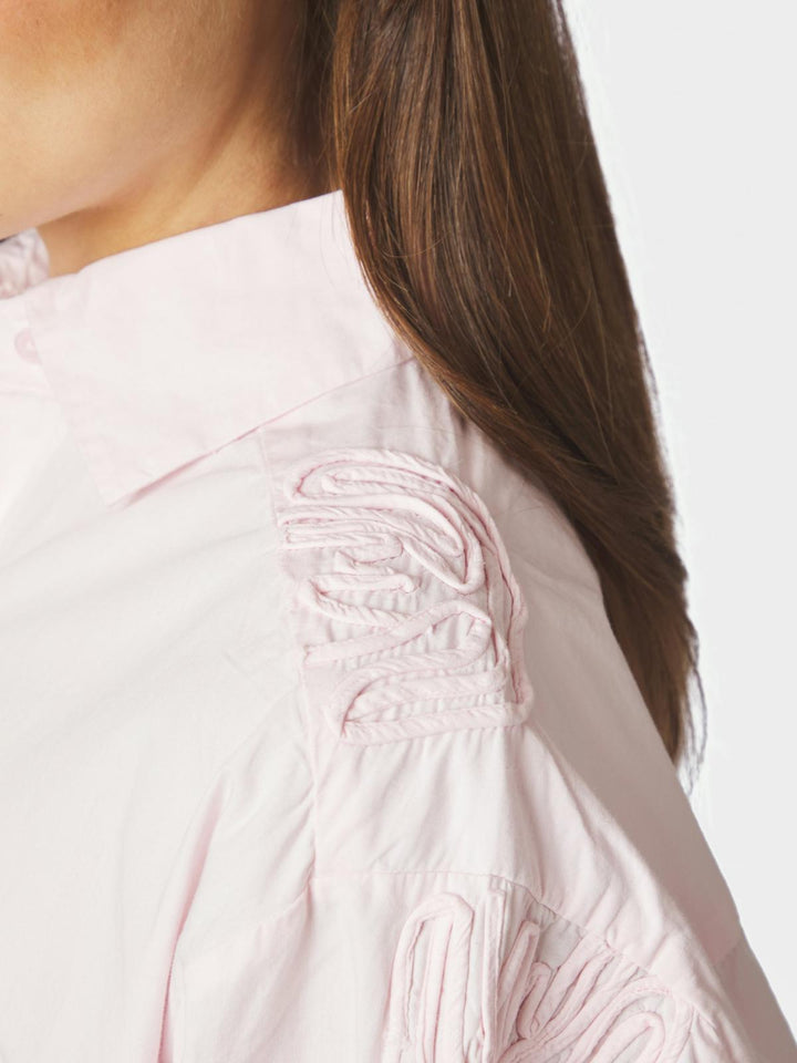 Dalma dari emb shirt lighht pink