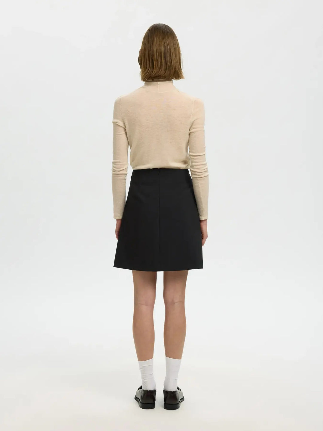 rita short skirt black