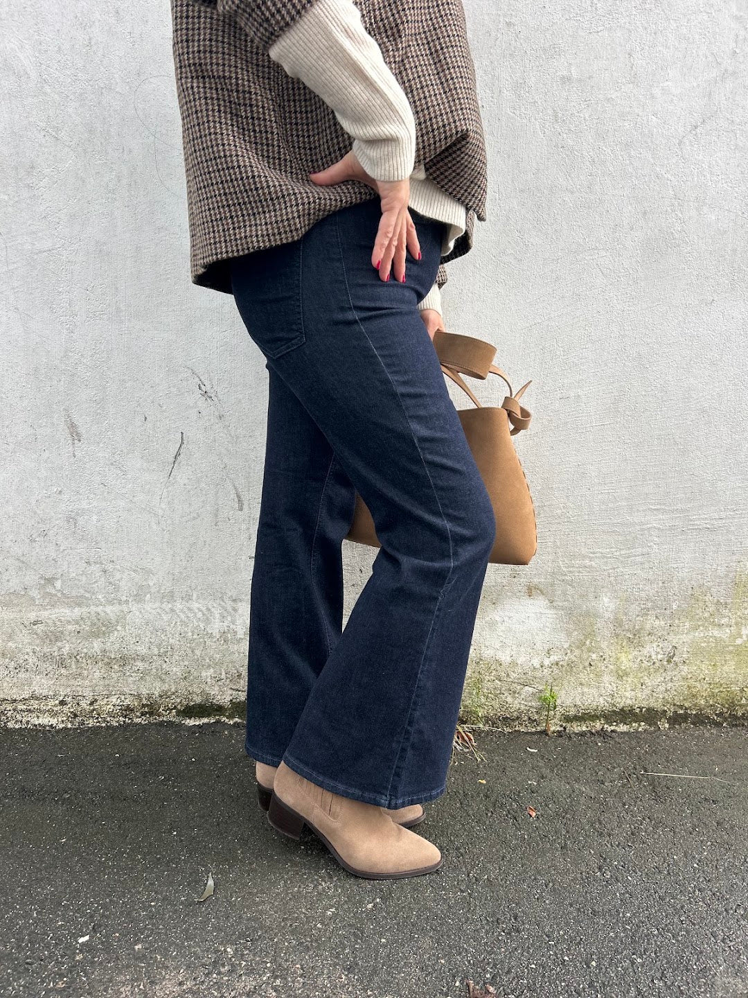 Fabienne pocket cropped