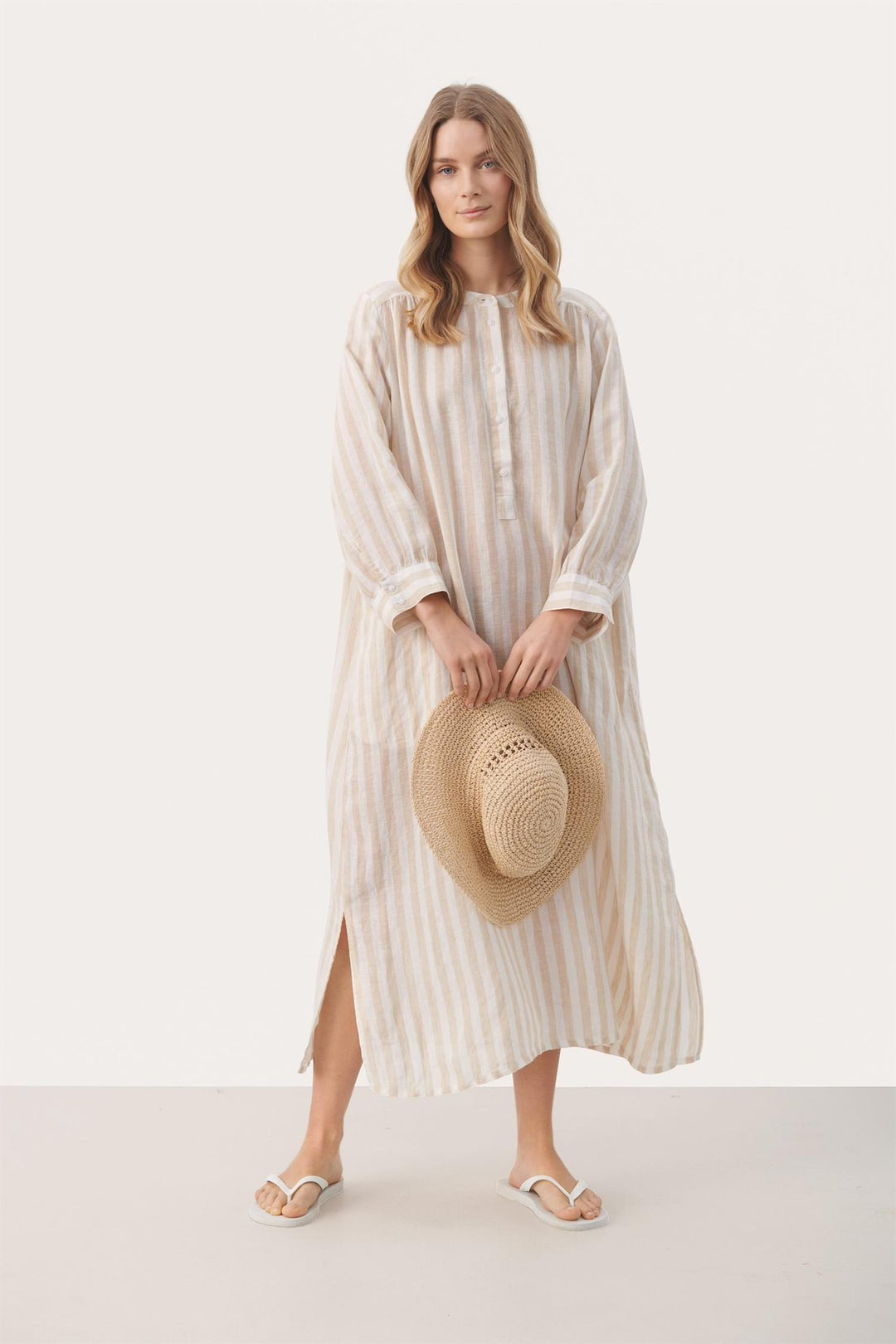 Alia Linen Dress