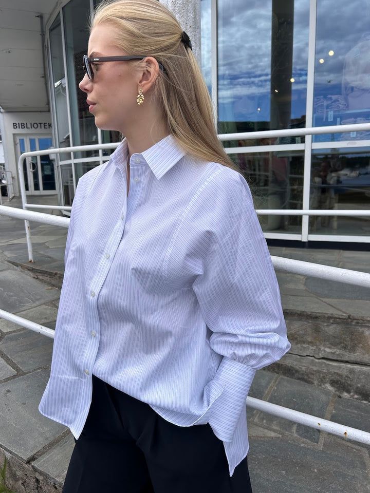 Anne striped, satin stripe