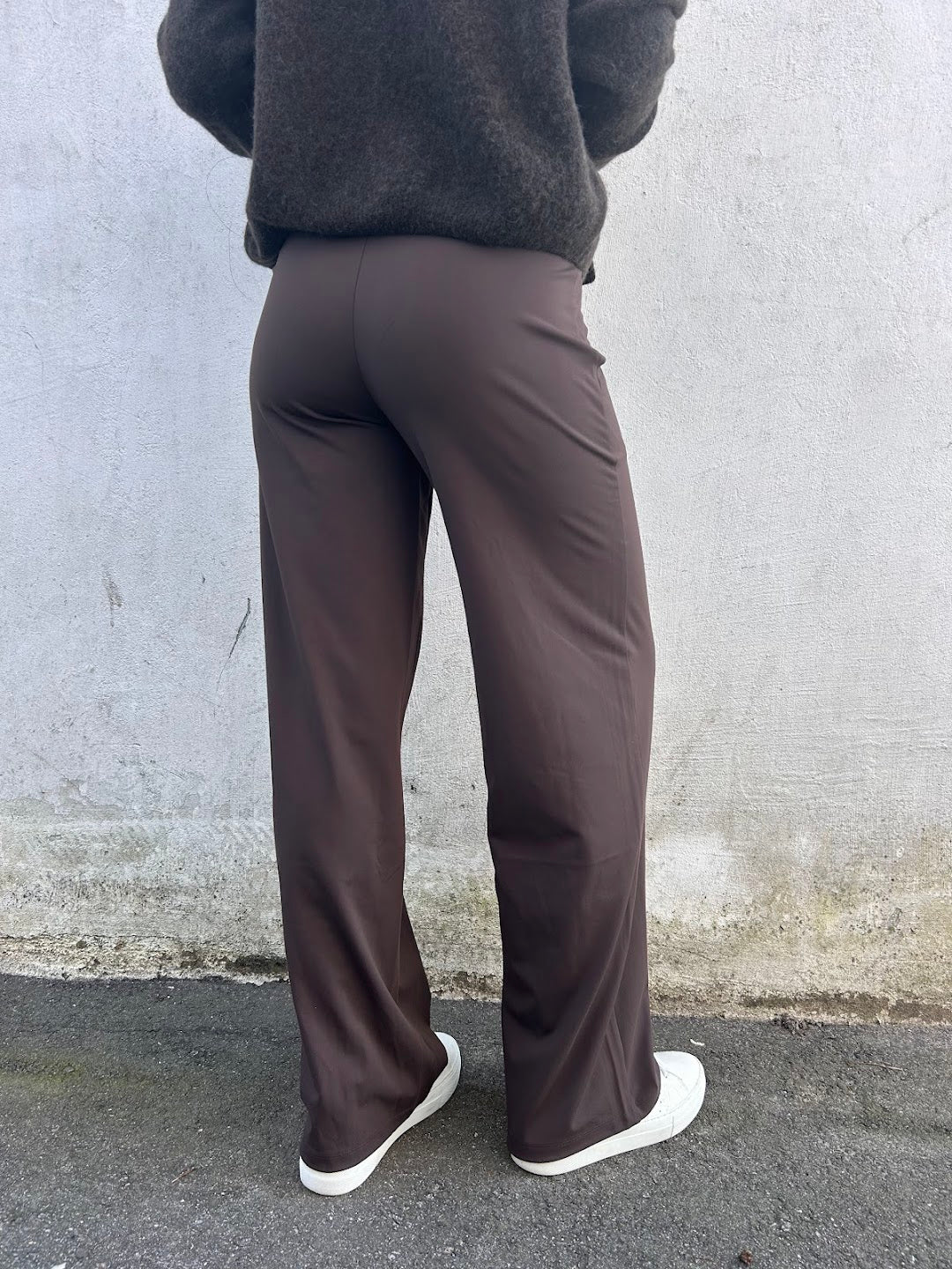 Asana Relaxed Straight Pant