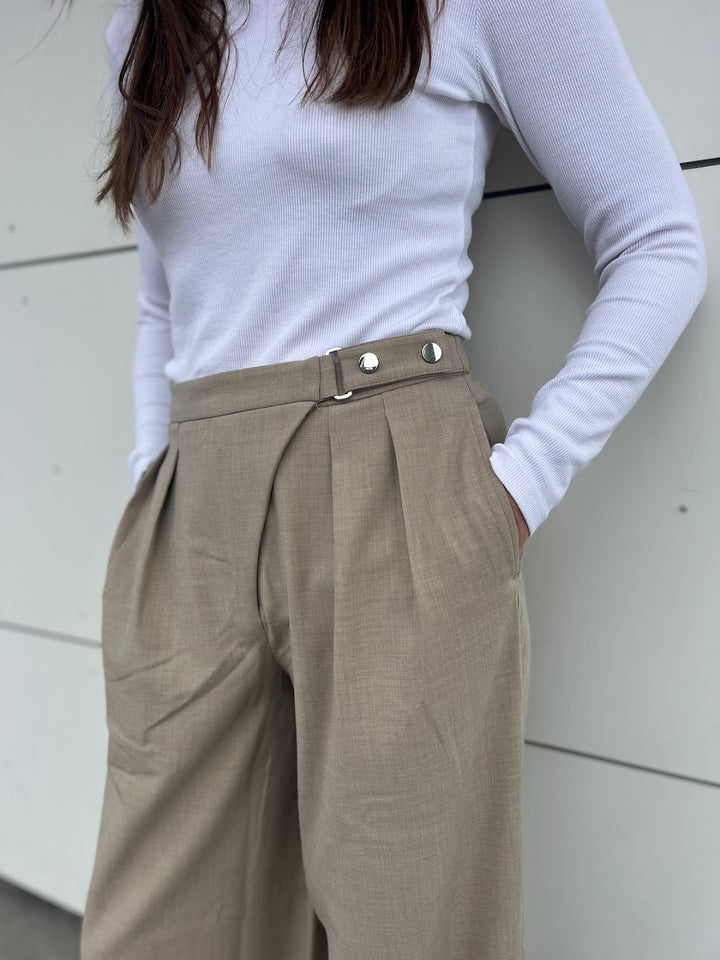 Uma 826 extra wide fit