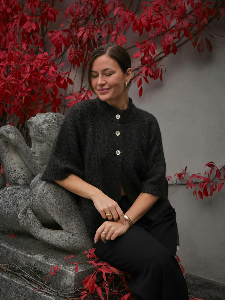 Benuta Fluffy Knit Cardigan