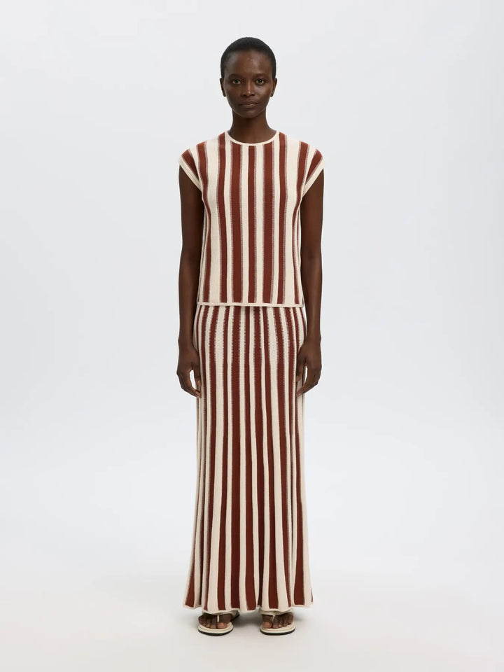 Lina knit long skirt birch cherry