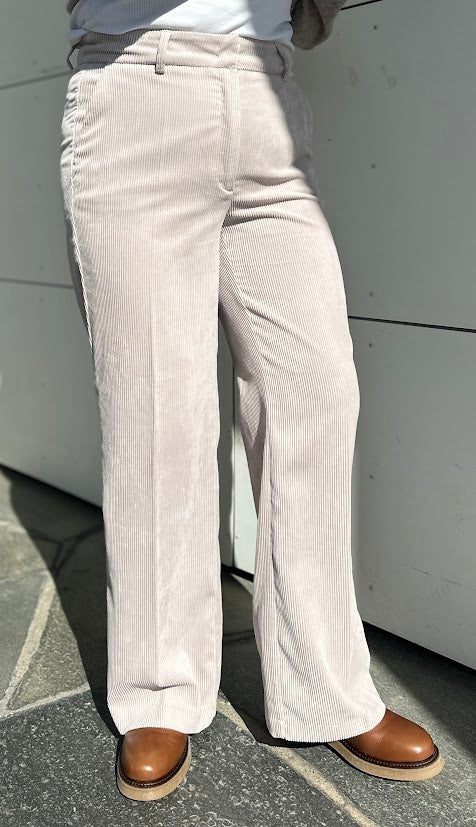 Amelie Corduroy