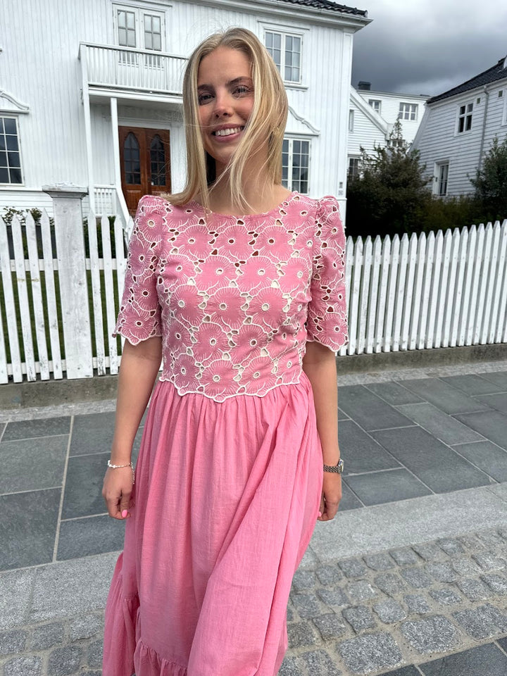 Broderie Anglaise Maxi Dress