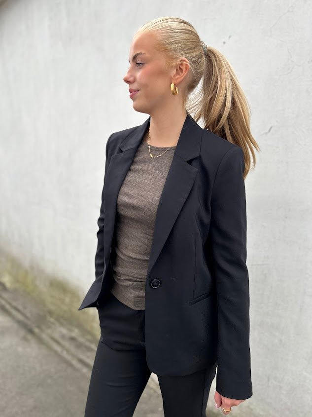 Zella Classic Short Blazer