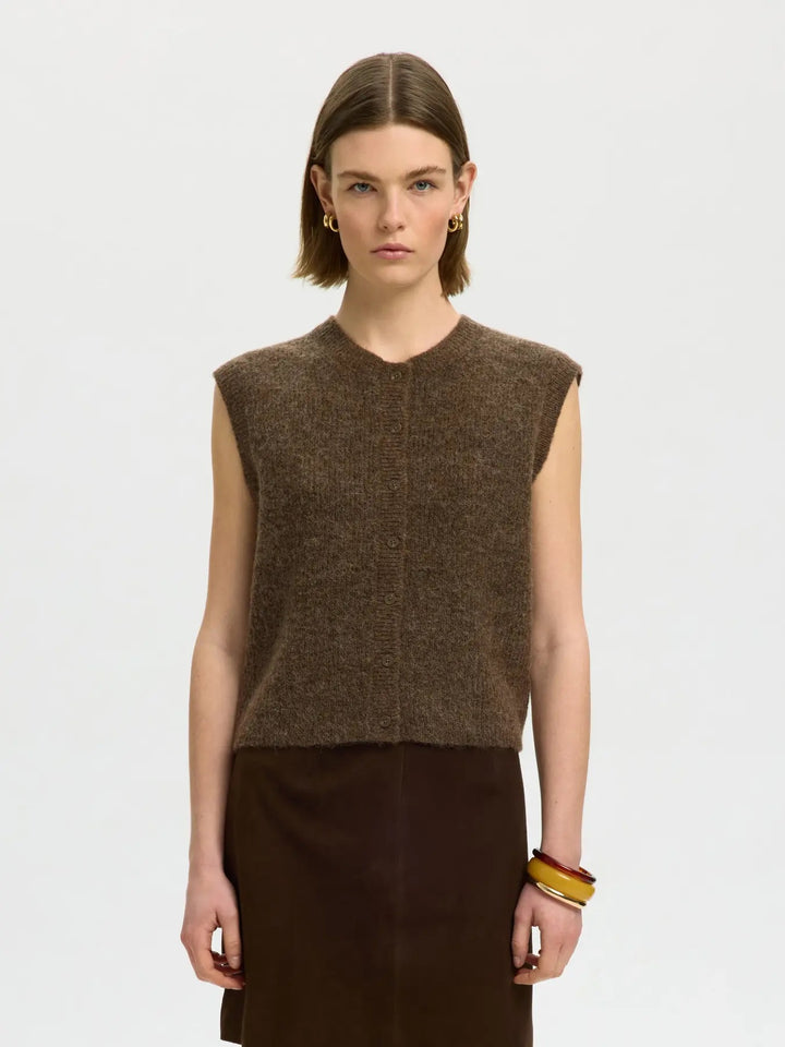lulu knit vest dachshund