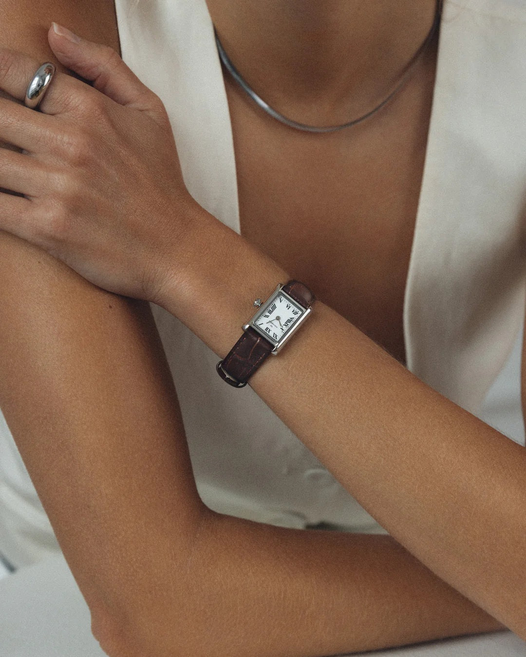 Timeless Brown Leather 19x28 mm