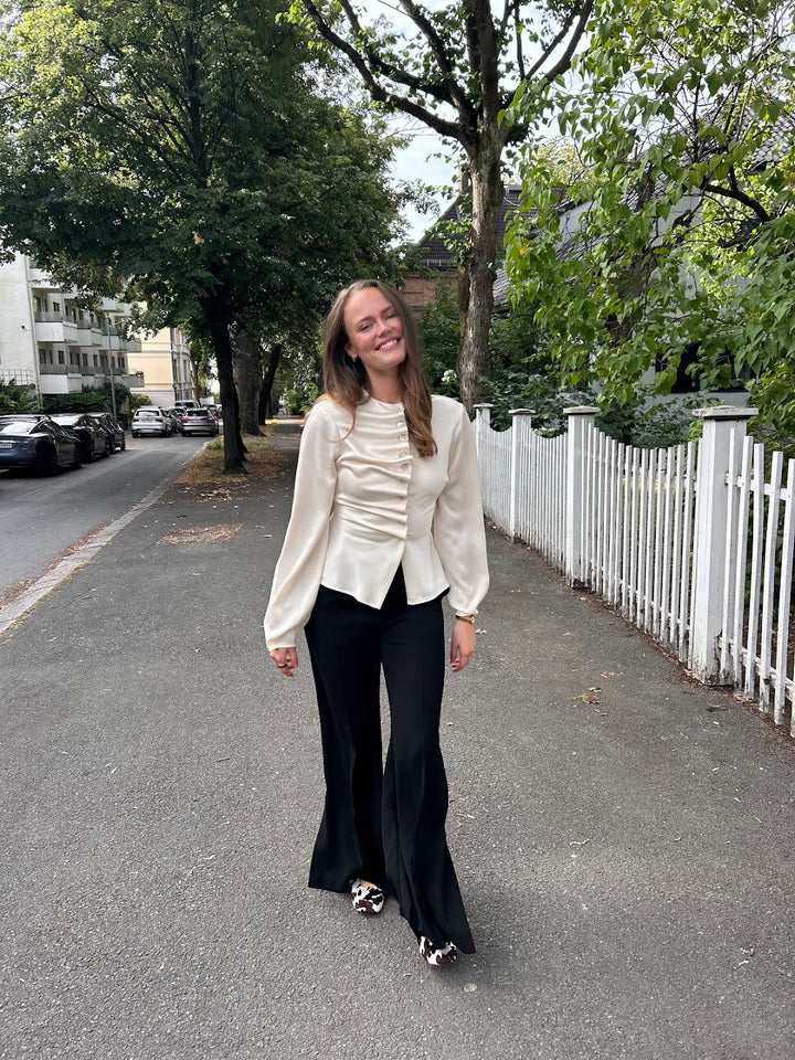 Arolla Blouse