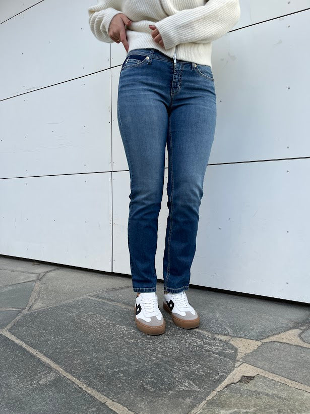 Piper Cropped