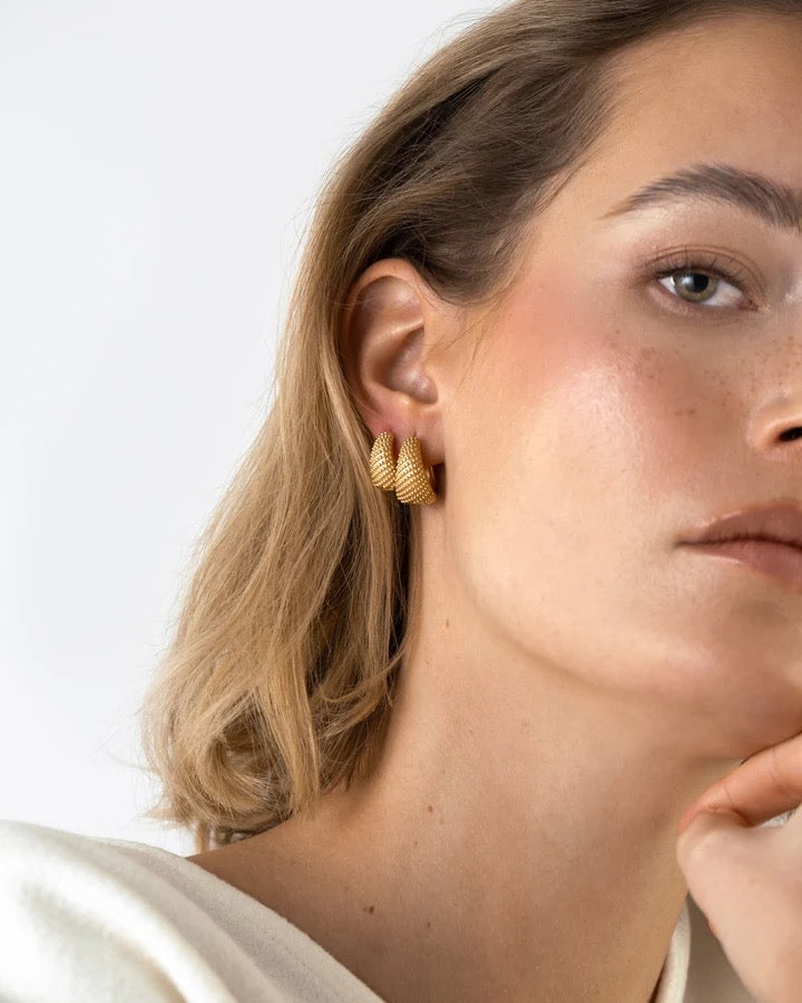 Honey Hoops Gold Medium