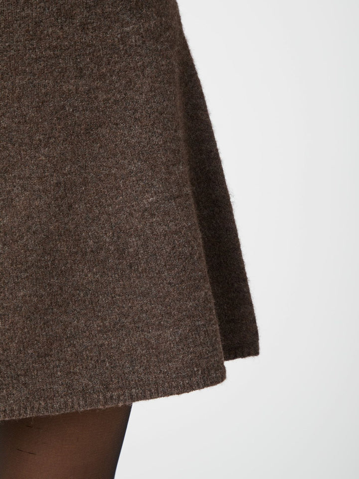 Gisa knit skirt brown