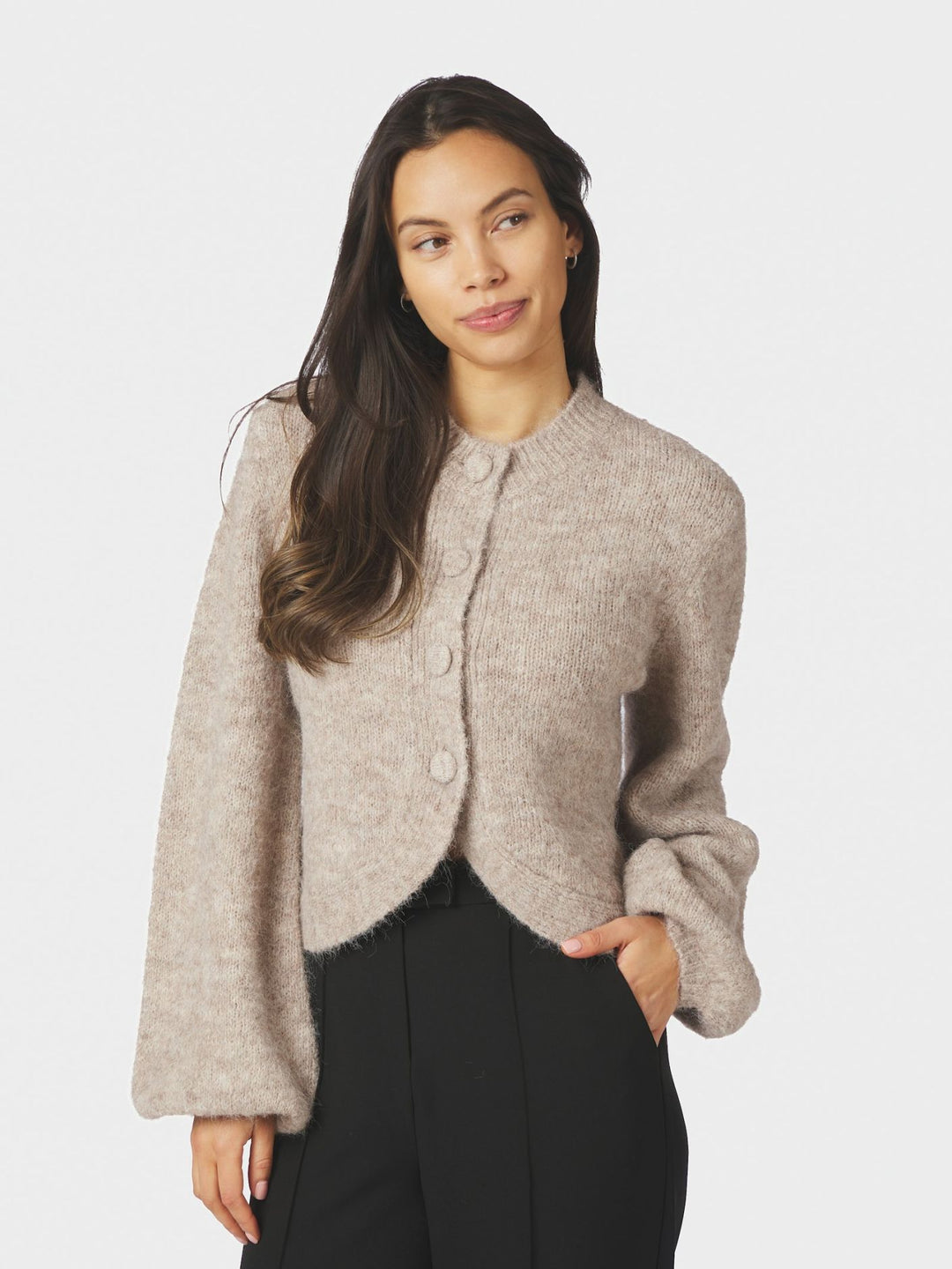 Gio fluffy knit cardigan beige