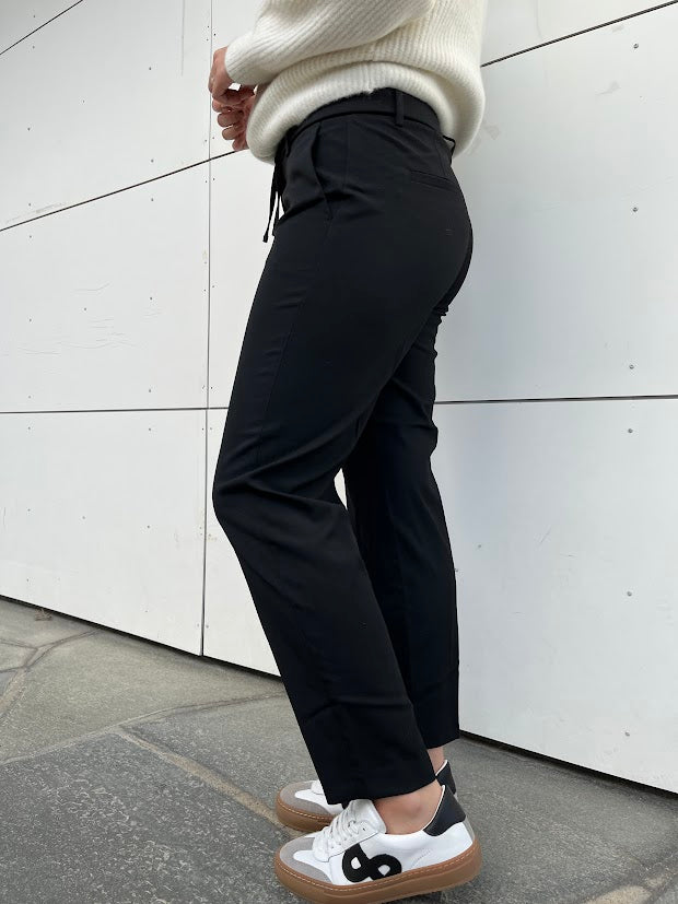 Karen Doppelbund