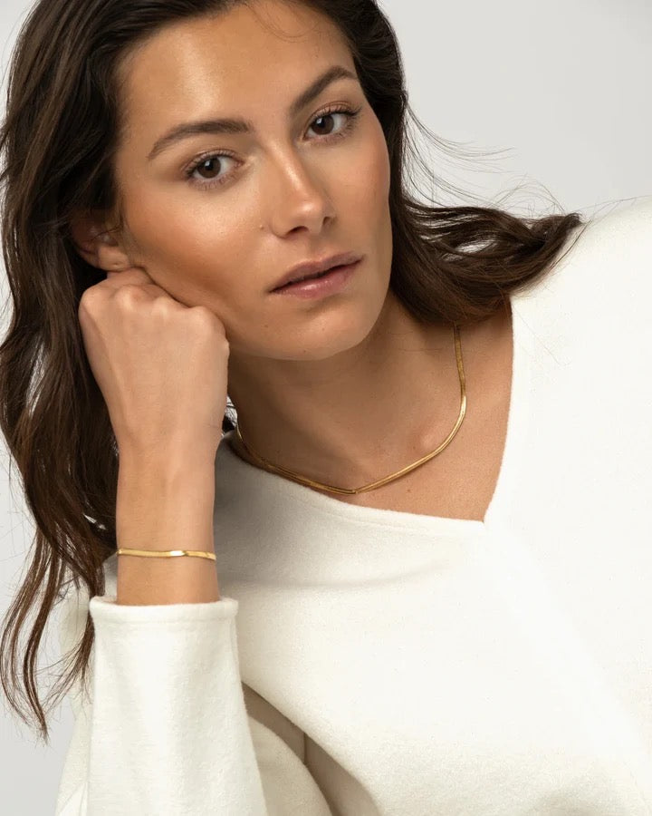 Thin snake bracelet gold Medium