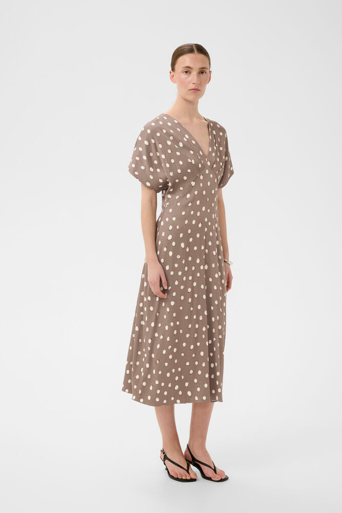 Henri Fitted Kjole, brown