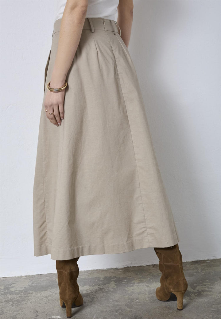 Leila Anya Pleat Skirt