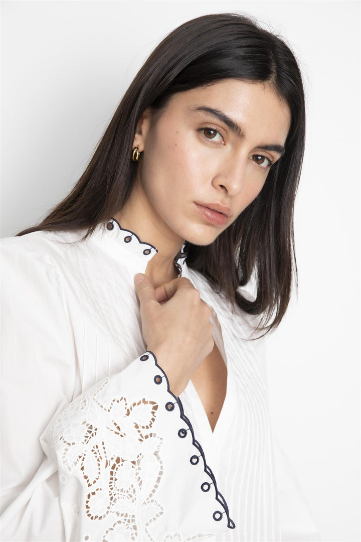 Lynn Blouse